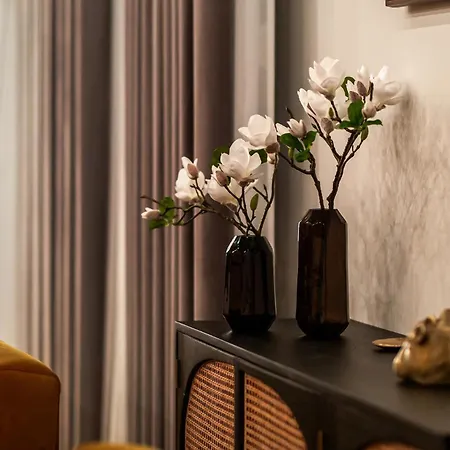 Luxury With 6 Bedrooms & Pool Etc * Tallinn